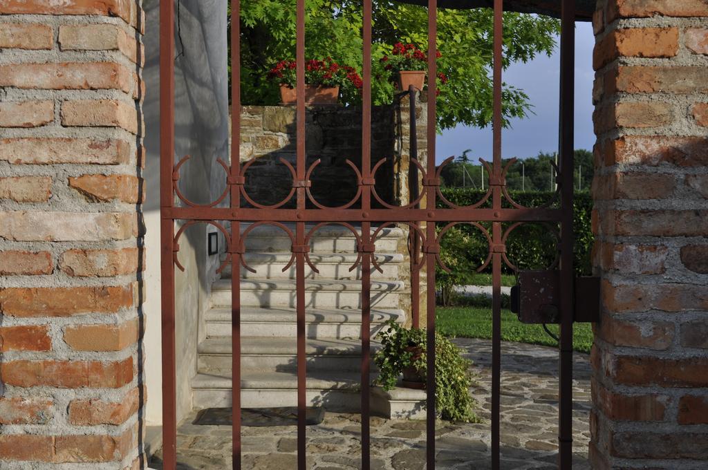 Casa Griunit Villa Capriva del Friuli Eksteriør billede